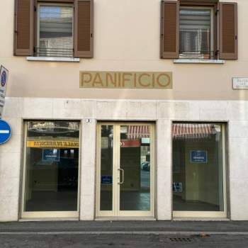 Negozio in vendita a Calvisano (Brescia)