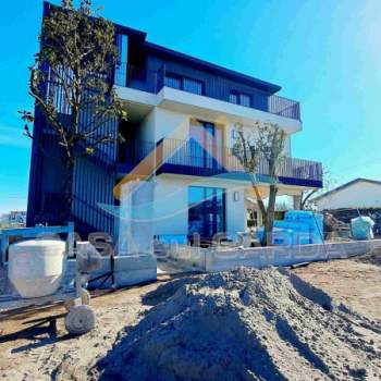 Appartamento in vendita a Peschiera del Garda (Verona)