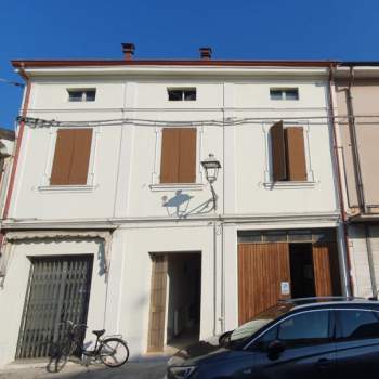 Casa a schiera in vendita a Novi di Modena (Modena)