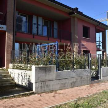 Casa a schiera in vendita a Lesignano de' Bagni (Parma)
