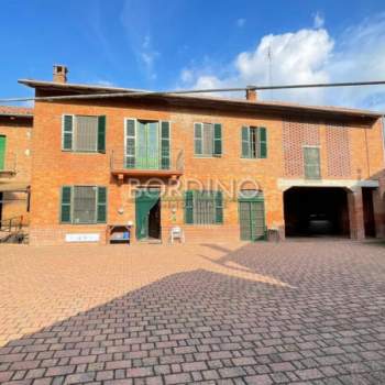Casa singola in vendita a Montiglio Monferrato (Asti)