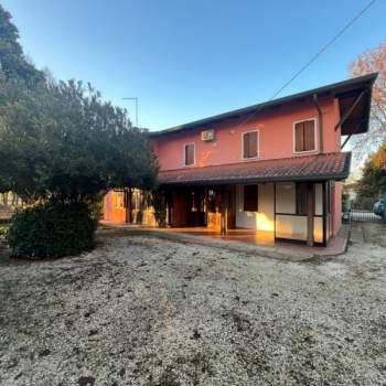 Casa singola in vendita a Trebaseleghe (Padova)