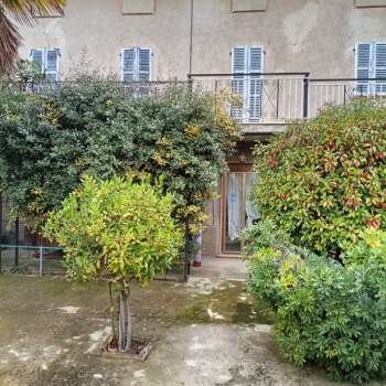 Casa singola in vendita a Altavilla Monferrato (Alessandria)