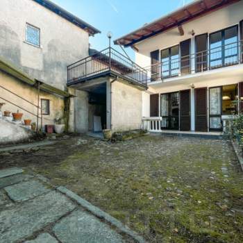 Casa a schiera in vendita a Invorio (Novara)