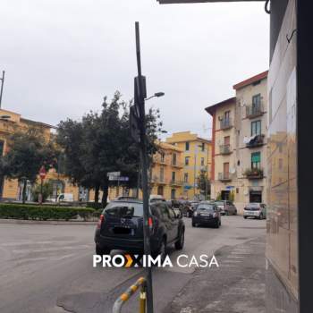 Negozio in vendita a Salerno (Salerno)