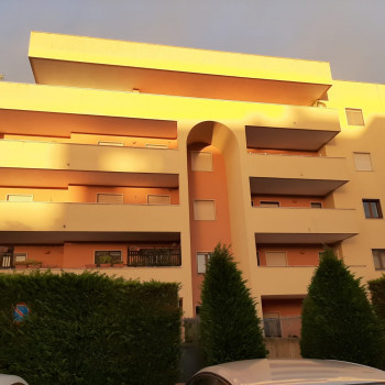 Lecce bei pressi della clinica Petrucciani 