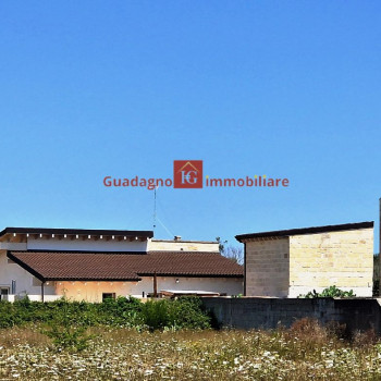 Lizzanello villa - COME NUOVA - PRONTA DA ABITARE 