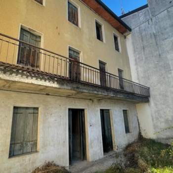Casa a schiera in vendita a Cogollo del Cengio (Vicenza)