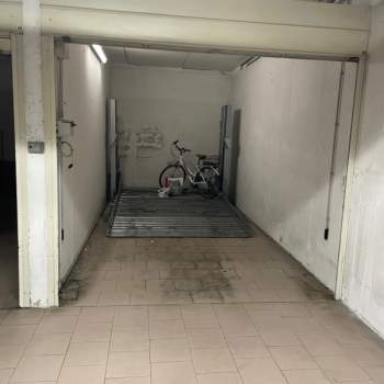 Garage in vendita a Padova (Padova)