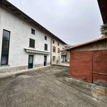Casa a schiera in vendita a Visco (Udine)