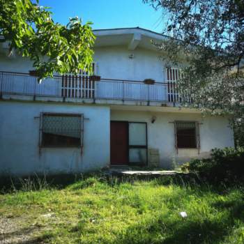 Villa in vendita a Eboli (Salerno)