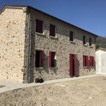 Rustico in vendita a Cinto Euganeo (Padova)