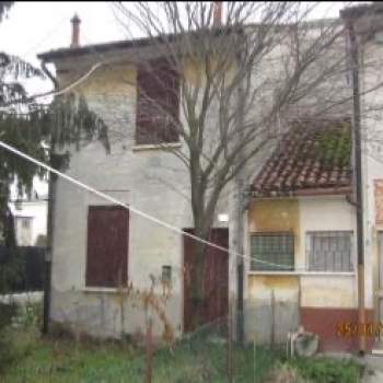 Casa a schiera in vendita a Melara (Rovigo)