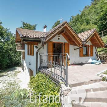 Casa singola in vendita a Spormaggiore (Trento)