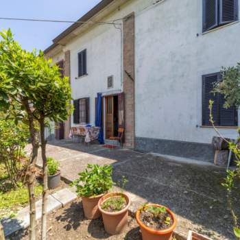 Villa in vendita a Corniglio (Parma)