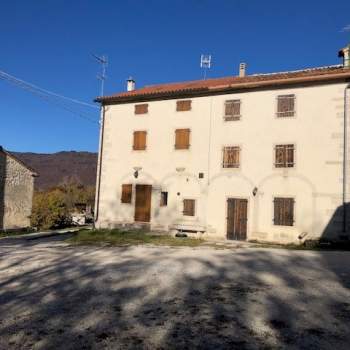 Appartamento in vendita a Lusiana Conco (Vicenza)