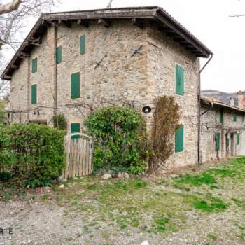 Villa in vendita a Marzabotto (Bologna)