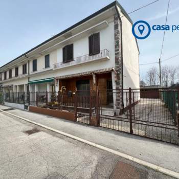 Casa a schiera in vendita a Crespino (Rovigo)
