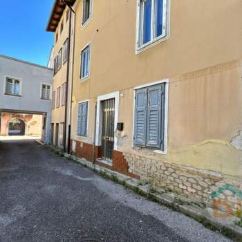 Palazzo in vendita a Gradisca d'Isonzo (Gorizia)
