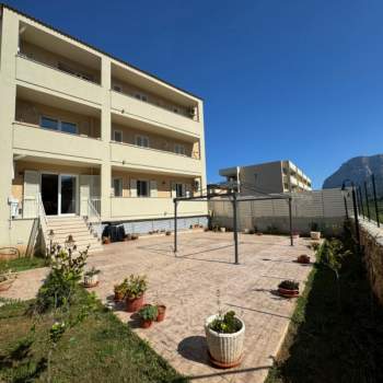Appartamento in vendita a Terrasini (Palermo)