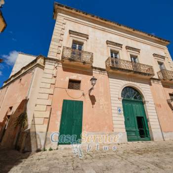 Palazzo in vendita a Parabita (Lecce)