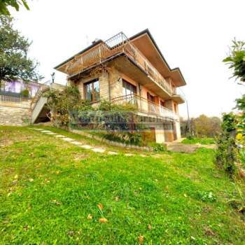 Villa in vendita a Serle (Brescia)
