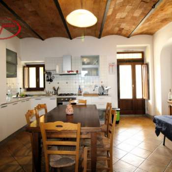 Appartamento in vendita a Cavriglia (Arezzo)