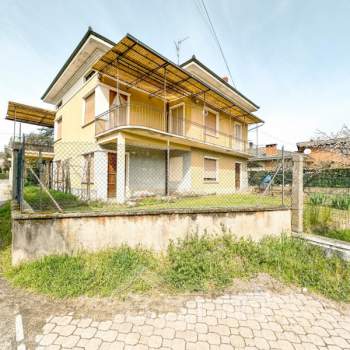 Casa singola in vendita a Gattinara (Vercelli)