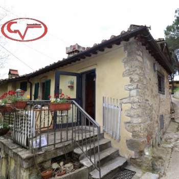Casa a schiera in vendita a Castelfranco Piandiscò (Arezzo)
