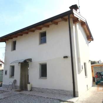 Casa singola in vendita a Cervignano del Friuli (Udine)