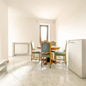 Appartamento in vendita a Oleggio (Novara)