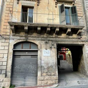 Casa singola in vendita a Modica (Ragusa)