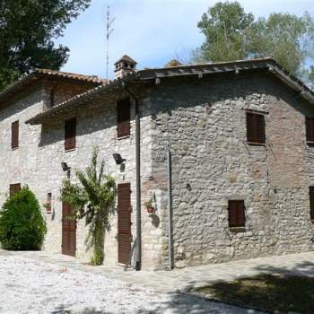 Rustico in vendita a Perugia (Perugia)