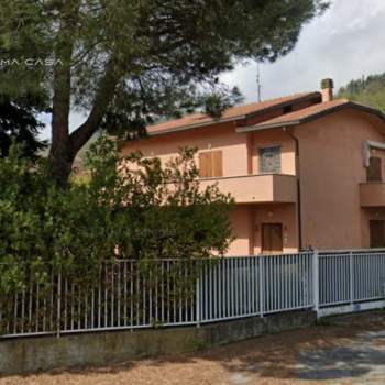 Casa singola in vendita a Mercatino Conca (Pesaro e Urbino)