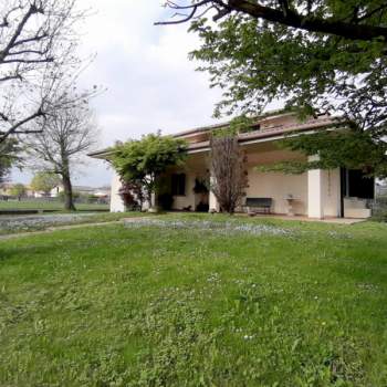 Villa in vendita a Ponzano Veneto (Treviso)