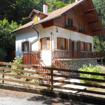 Casa singola in vendita a Tonezza del Cimone (Vicenza)