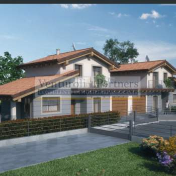 Villa in vendita a Lonato del Garda (Brescia)