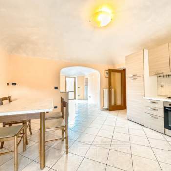 Appartamento in vendita a Serravalle Sesia (Vercelli)