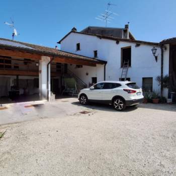 Casa a schiera in vendita a Calcinato (Brescia)