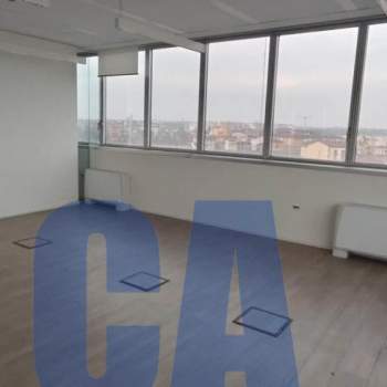 Ufficio in affitto a Milano (Milano)