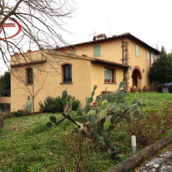 Villa in vendita a Terranuova Bracciolini (Arezzo)