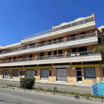 Appartamento in vendita a Monteroni di Lecce (Lecce)
