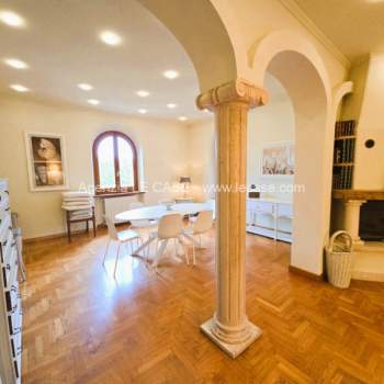 Villa in vendita a Forte dei Marmi (Lucca)