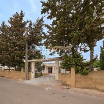 Villa in vendita a Racale (Lecce)