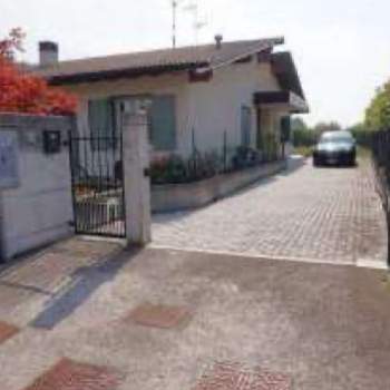 Villa in vendita a Ceresara (Mantova)