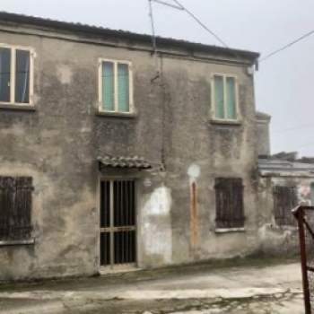 Casa a schiera in vendita a Corbola (Rovigo)