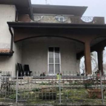 Villa in vendita a Corbola (Rovigo)