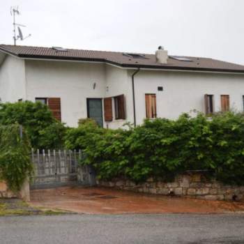 Villa in vendita a Soave (Verona)