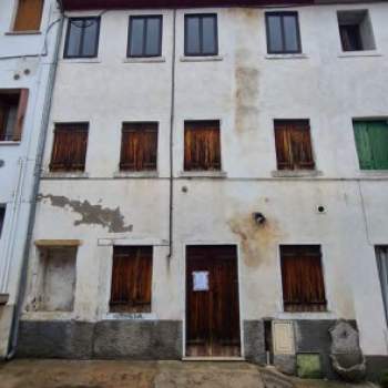Casa a schiera in vendita a Farra di Soligo (Treviso)