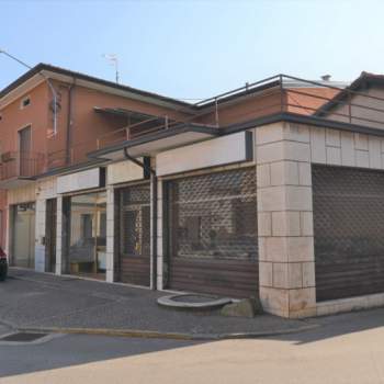 Negozio in affitto a Mazzano (Brescia)